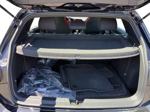 Certified 2024 Volkswagen GTI SE FWD image 17