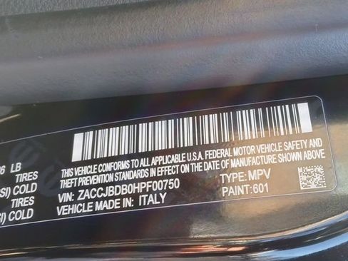 Used 2017 Jeep Renegade Limited image 19