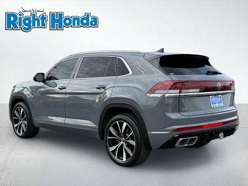 Used 2024 Volkswagen Atlas Cross Sport SEL Premium R-Line AWD/4WD image 4