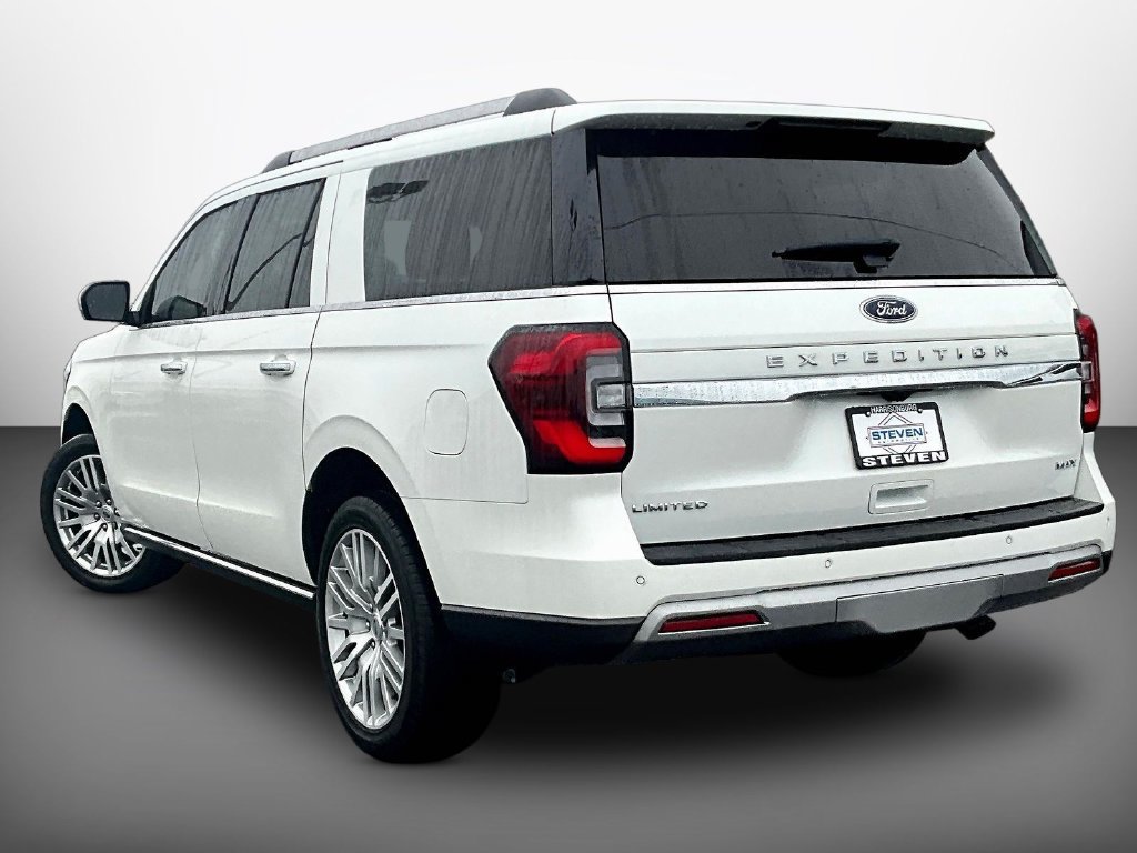 Used 2024 Ford Expedition Max Limited AWD/4WD image 3