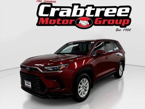 Certified 2024 Toyota Grand Highlander AWD image 1