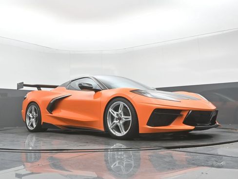 Used 2023 Chevrolet Corvette Stingray Preferred Conv w/ Z51 Performance Package RWD image 26