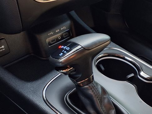 Used 2019 Dodge Durango R/T w/ Blacktop Package image 18