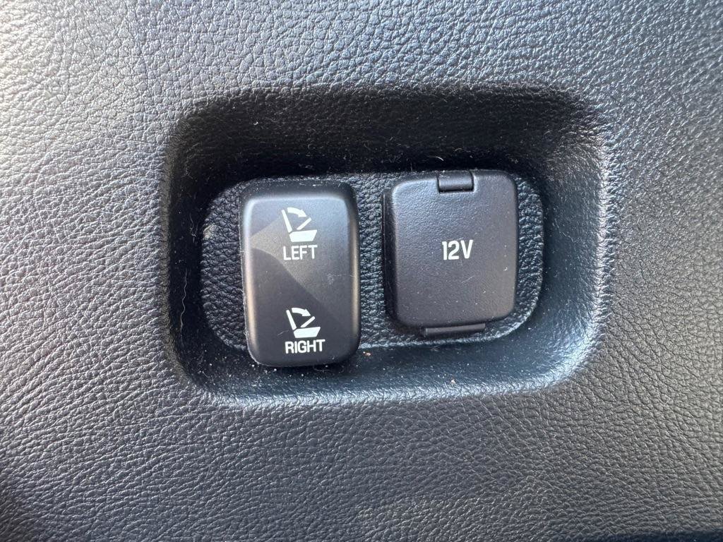 Used 2019 Ford Edge ST w/ Convenience Package AWD/4WD image 23