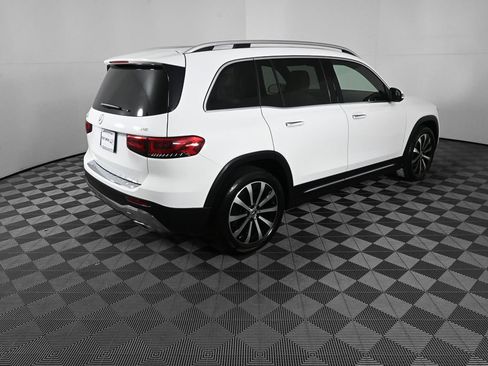 Certified 2021 Mercedes-Benz GLB 250 4MATIC image 27