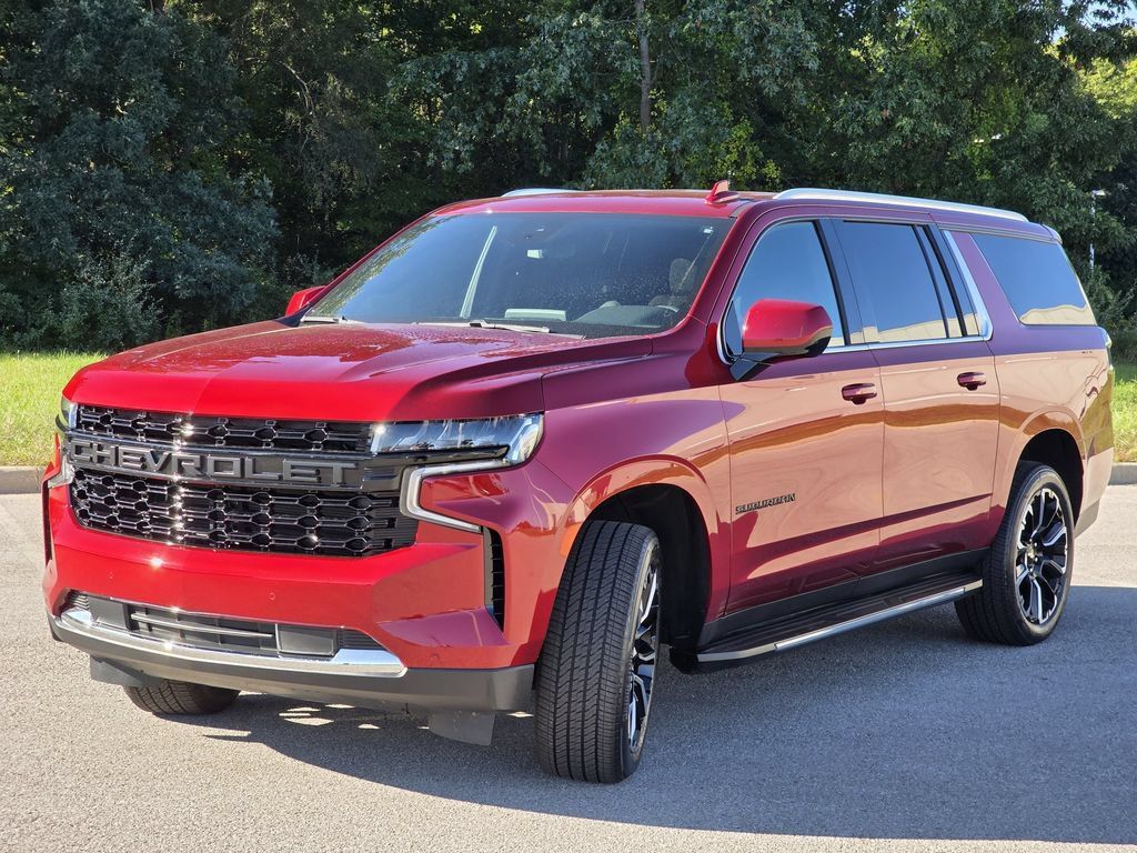 Used 2023 Chevrolet Suburban LS w/ Driver Alert Package AWD/4WD image 5