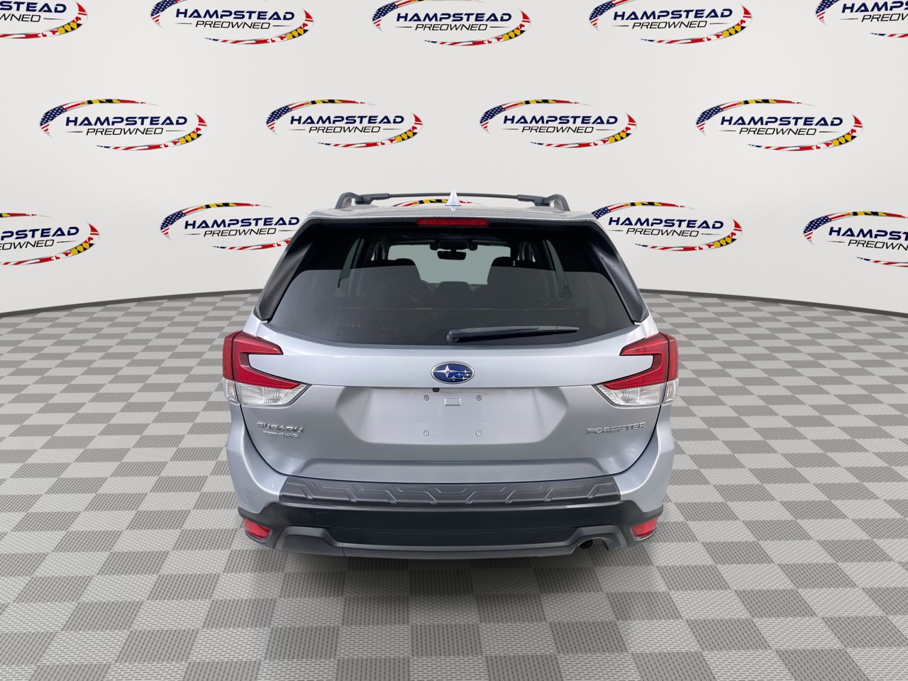 Used 2019 Subaru Forester Premium AWD/4WD image 8