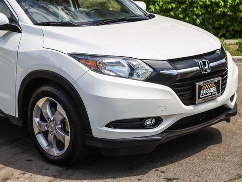 Used 2017 Honda HR-V EX image 9