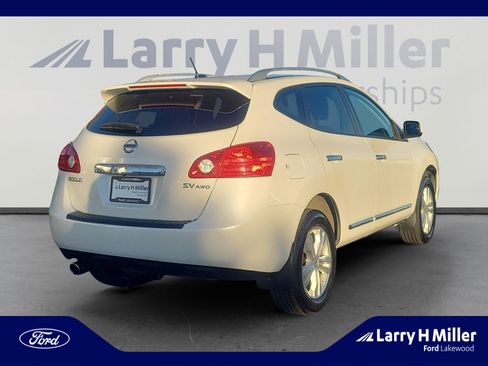 Used 2013 Nissan Rogue SV image 5