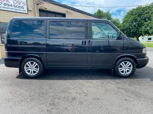 Used 2000 Volkswagen Eurovan MV FWD image 2