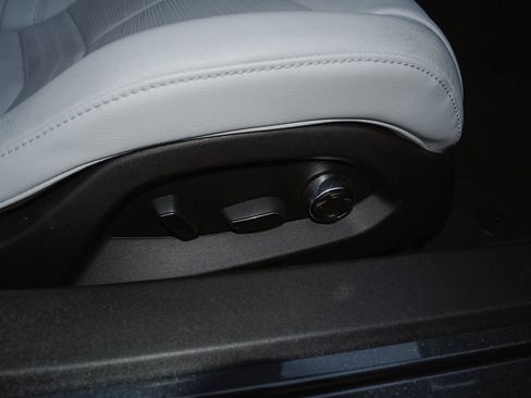 Certified 2021 Chevrolet Corvette Stingray Preferred Cpe w/ Z51 Performance Package image 23