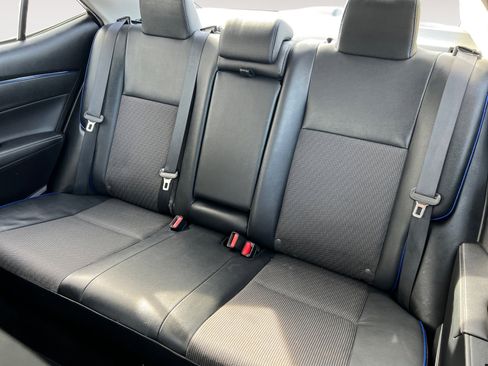 Used 2017 Toyota Corolla SE image 13