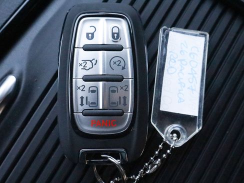 New 2026 Chrysler Pacifica Limited w/ S Appearance Package image 35