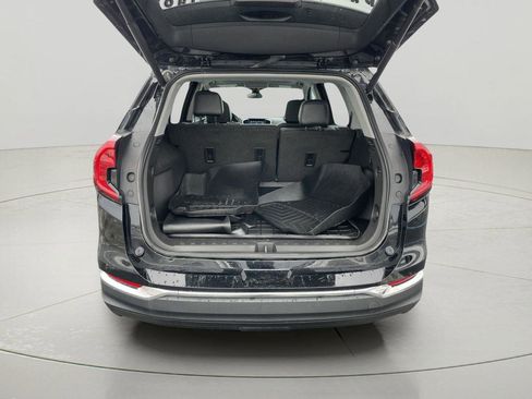 Used 2022 GMC Terrain SLT image 7
