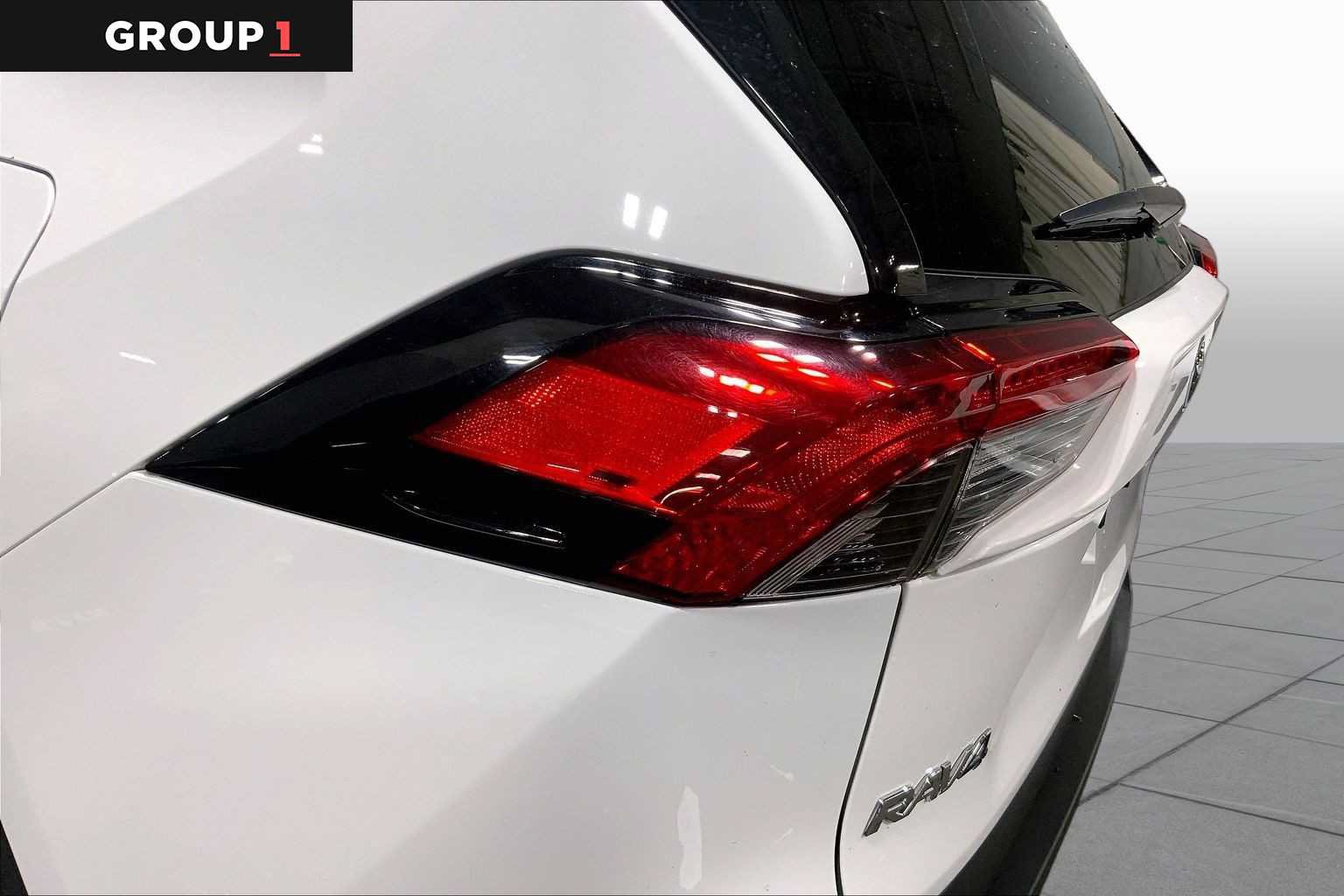 Certified 2025 Toyota RAV4 LE AWD/4WD image 29