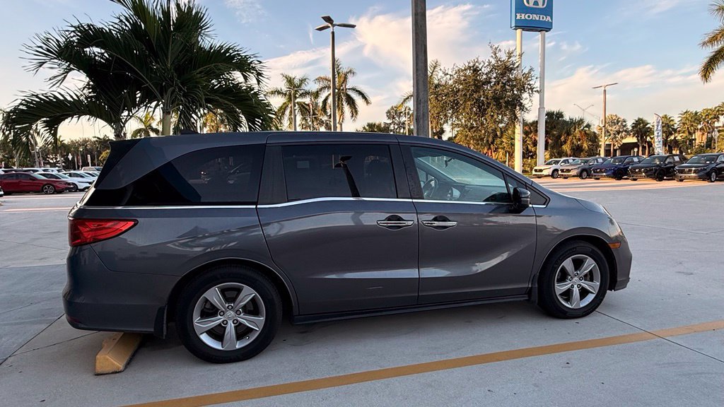 Used 2018 Honda Odyssey EX image 11