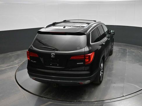 Used 2017 Honda Pilot Touring image 26