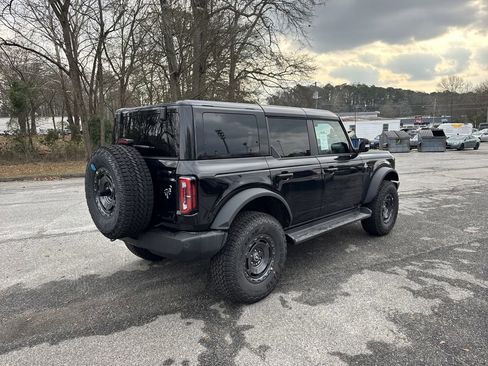 New 2025 Ford Bronco Outer Banks w/ Sasquatch Package image 7