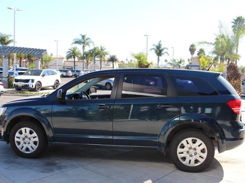 Used 2015 Dodge Journey American Value Package w/ Flexible Seating Group image 6