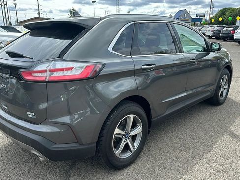 Used 2019 Ford Edge SEL w/ Equipment Group 201A image 4