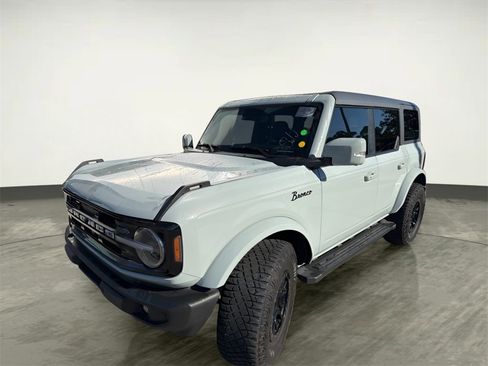 Certified 2024 Ford Bronco Outer Banks image 7