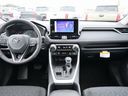 New 2025 Toyota RAV4 XLE image 19