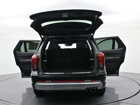 Used 2024 Hyundai Palisade Calligraphy image 29
