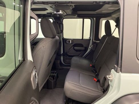 Used 2023 Jeep Wrangler Sport image 23