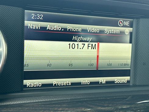 Used 2016 Mercedes-Benz SLK 300 image 20