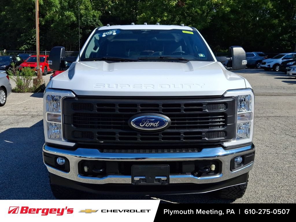 Used 2023 Ford F250 XL w/ XL Off-Road Package AWD/4WD image 3