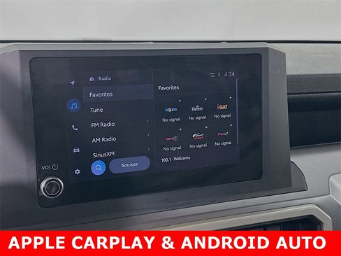 Used 2024 Toyota Tacoma TRD Sport image 2