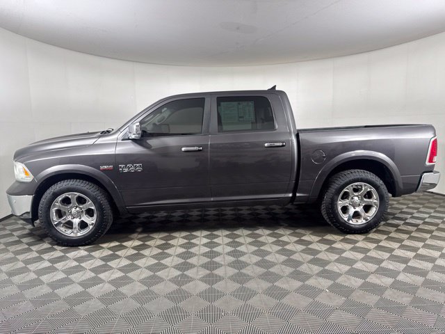 Used 2015 RAM 1500 Laramie w/ Convenience Group RWD image 7