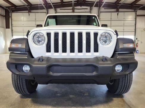 Used 2023 Jeep Wrangler Unlimited Sport AWD/4WD image 8