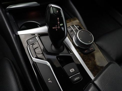 Used 2019 BMW 540i xDrive w/ Convenience Package image 13