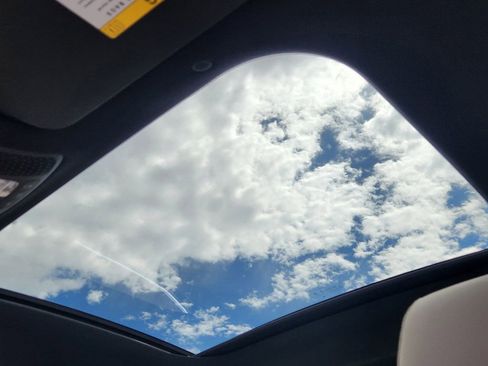 Used 2025 Mercedes-Benz CLA 250 4MATIC image 28