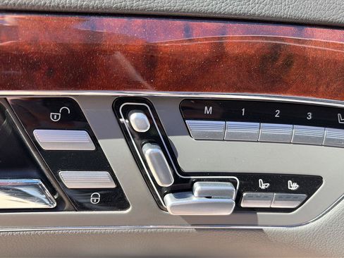 Used 2009 Mercedes-Benz S 550 4MATIC image 29