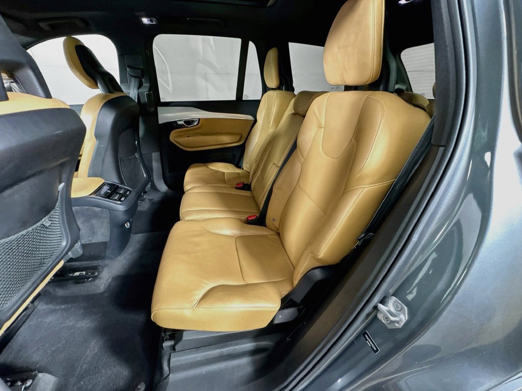 Used 2017 Volvo XC90 T6 Momentum w/ Vision Package AWD/4WD image 31
