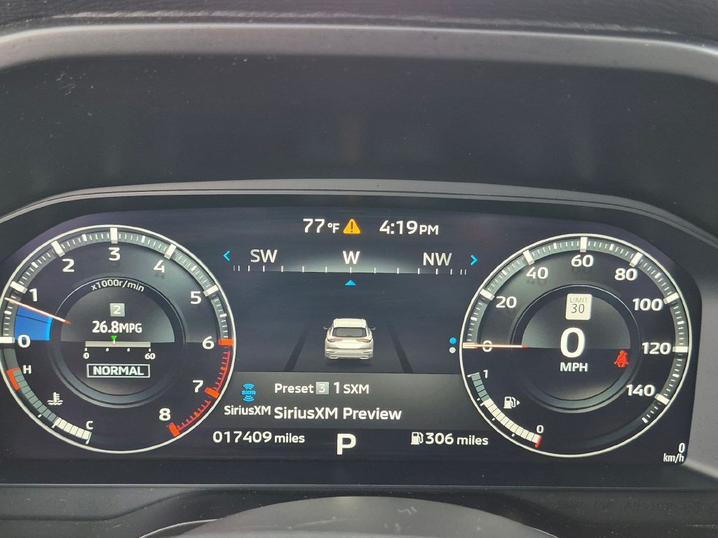 Used 2024 Mitsubishi Outlander SEL AWD/4WD image 14
