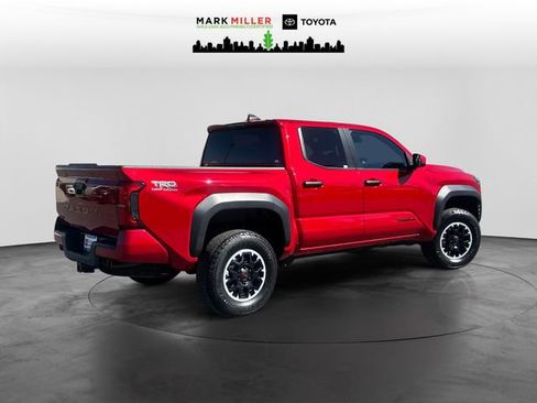 Certified 2024 Toyota Tacoma TRD Sport image 5