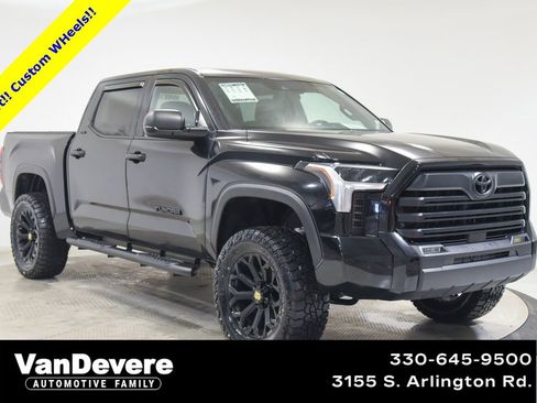 Used 2025 Toyota Tundra SR5 image 1