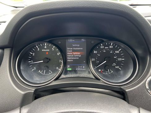 Used 2019 Nissan Rogue SV w/ Sun & Sound Touring Package AWD/4WD image 25