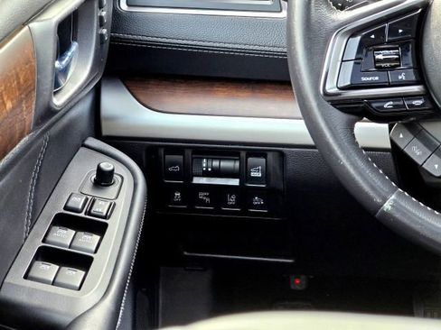 Used 2019 Subaru Outback 2.5i Limited image 16