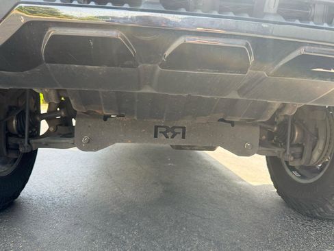 Used 2020 GMC Sierra 2500 AT4 w/ AT4 Premium Package AWD/4WD image 40