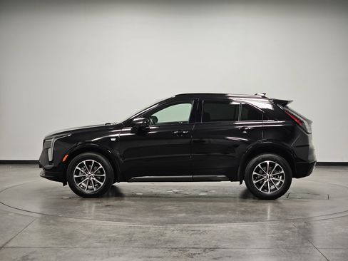 Used 2025 Cadillac XT4 Sport image 5