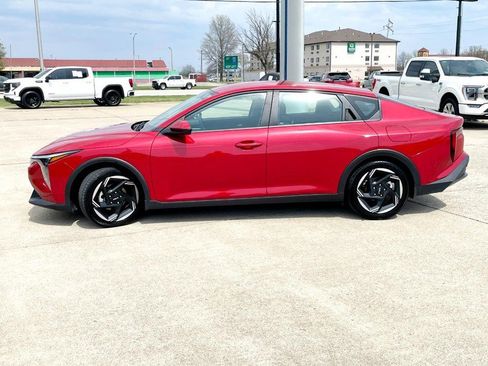 Used 2025 Kia K4 EX image 6