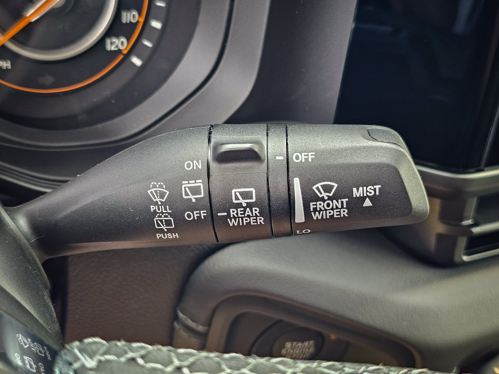 New 2026 Jeep Wrangler Unlimited Sahara AWD/4WD image 16