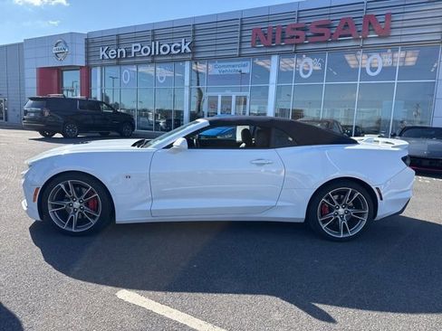 Used 2021 Chevrolet Camaro SS image 8