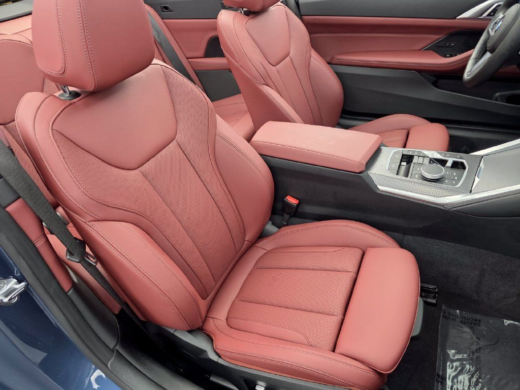 Used 2024 BMW 430i Convertible w/ M Sport Package RWD image 28