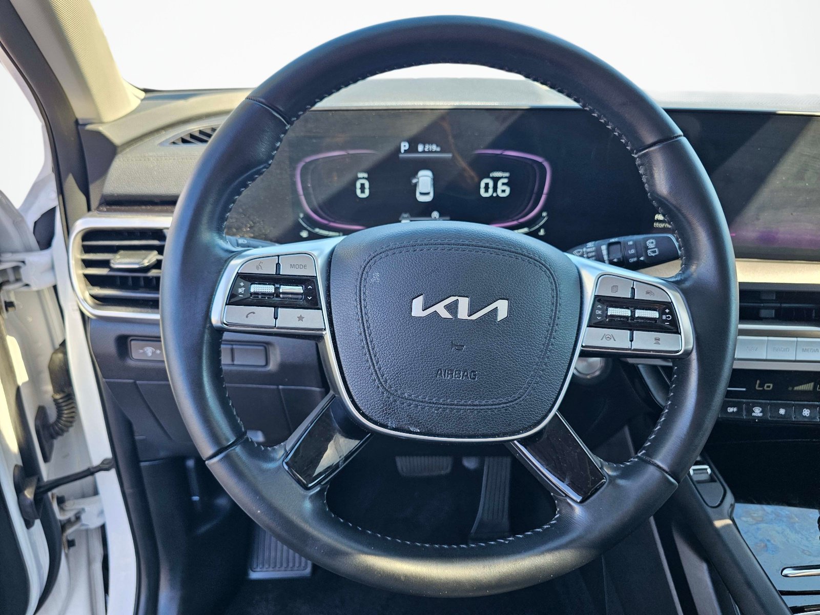 Certified 2024 Kia Telluride S w/ S Sunroof Package FWD image 18