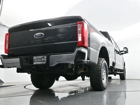 Used 2024 Ford F250 XL w/ XL Off-Road Package AWD/4WD image 44